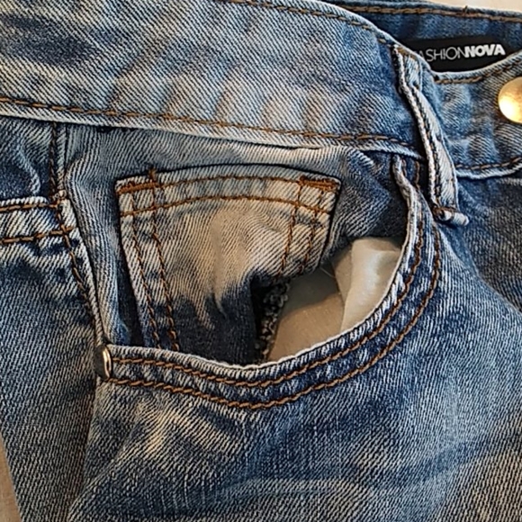 Fashion Nova Jean Skirt - Picture 7 of 7